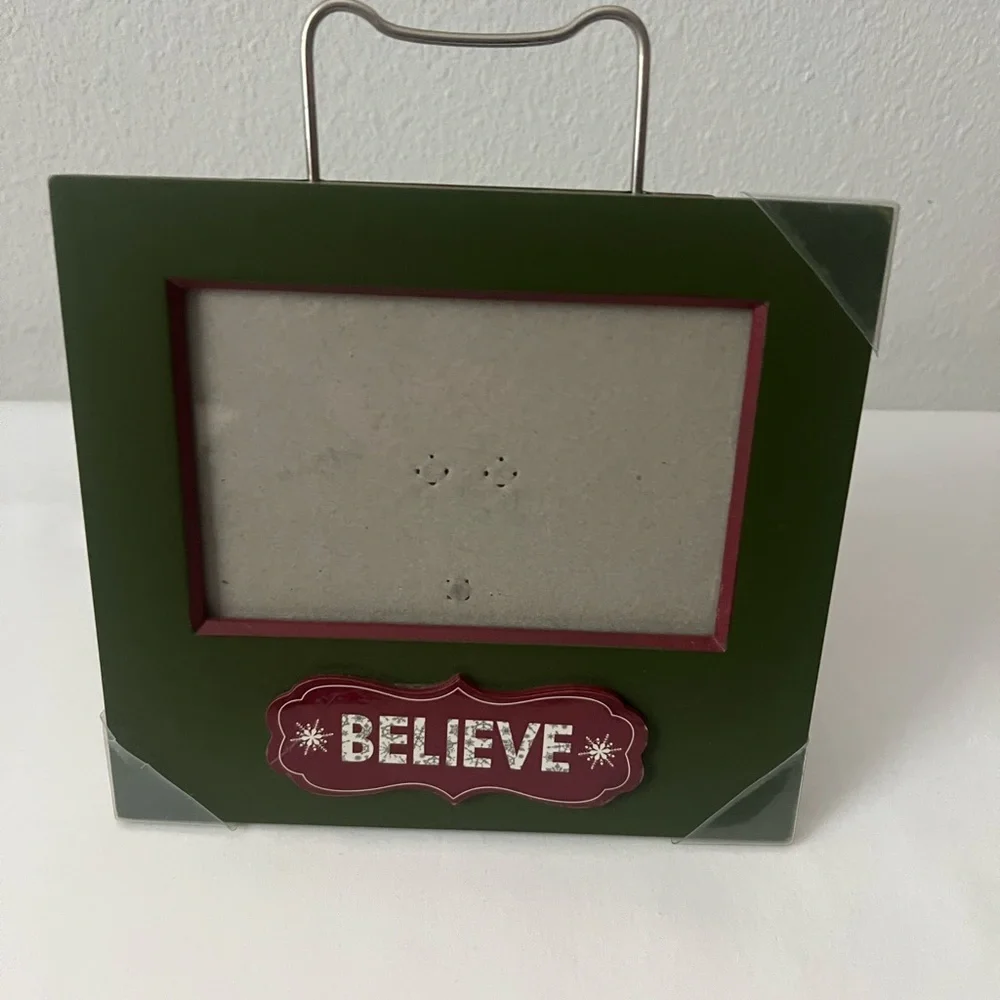 Festive Green and Red Believe‎ Picture Frame
